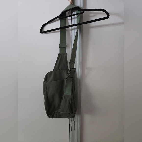 Iris & Rainbow Olive Green Crossbody Bag with Bottle Holder - Picture 2 of 11